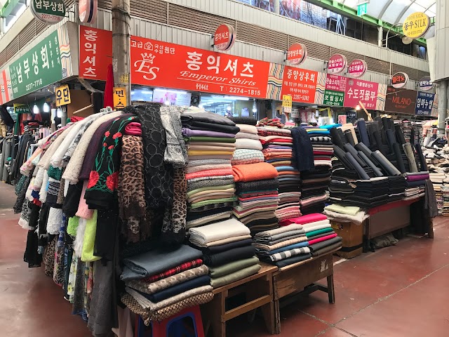 Kwangjang Market