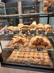 Photo n°11 de Boulangerie-Pâtisserie L'Instant Gourmand à Louhans (Salon de thé)