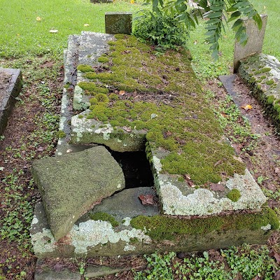 Thebes Historical Cemetery