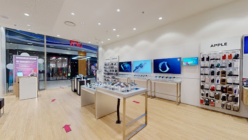 Boutique SFR Hyeres Centr'Azur - Thumbnail