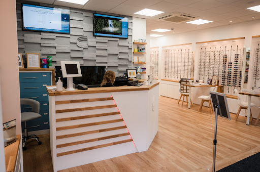 Complete Eyecare & Hearing Care Centre