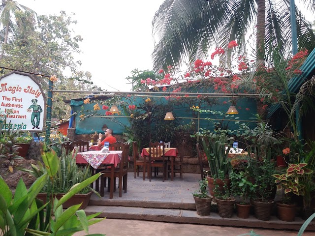 Magic Italy Authentic Italian Restaurant & Pizzeria