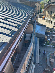 Photo n°13 de SOS HABITAT à Gilly-sur-Isère (Magasin de matériel pour le travail du bois)