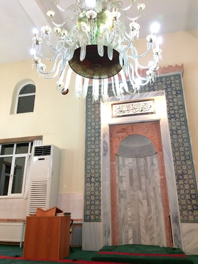 Mutlu merkez cami