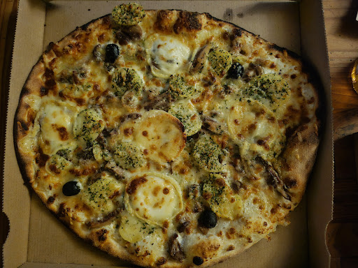 Photo 4 - Poulpizza