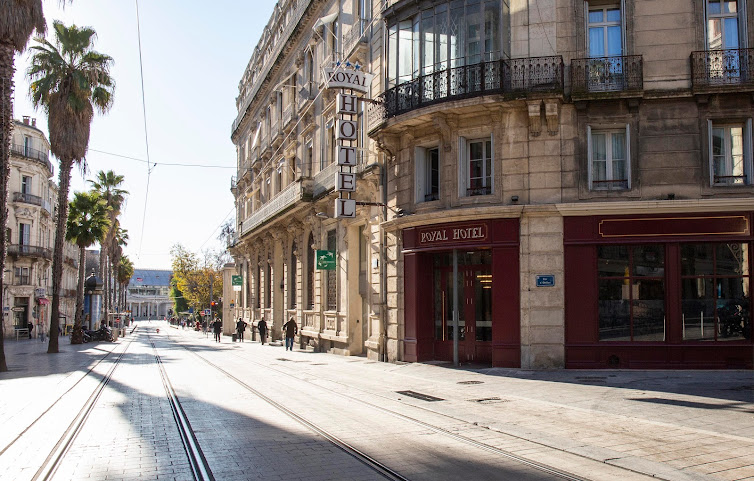 Royal Hôtel by null