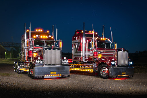 Muscat Haulage Logo