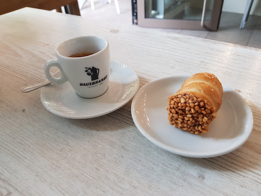 Camera Caffè - Visual