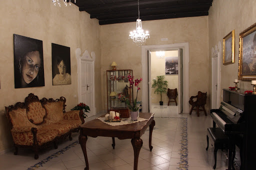 Hotel Salerno Suite Palazzo Luciani - Thumbnail