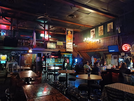 Diamond Jim's - Visual