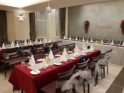 Photos of Mannin Hotel