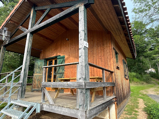 Camping Le Montbartoux - Auvergne - Puy de Dôme - 3 étoiles