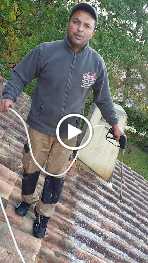Photo de R.S Reinhard Entreprise - couvreur-bdx.fr à Saucats (33650)