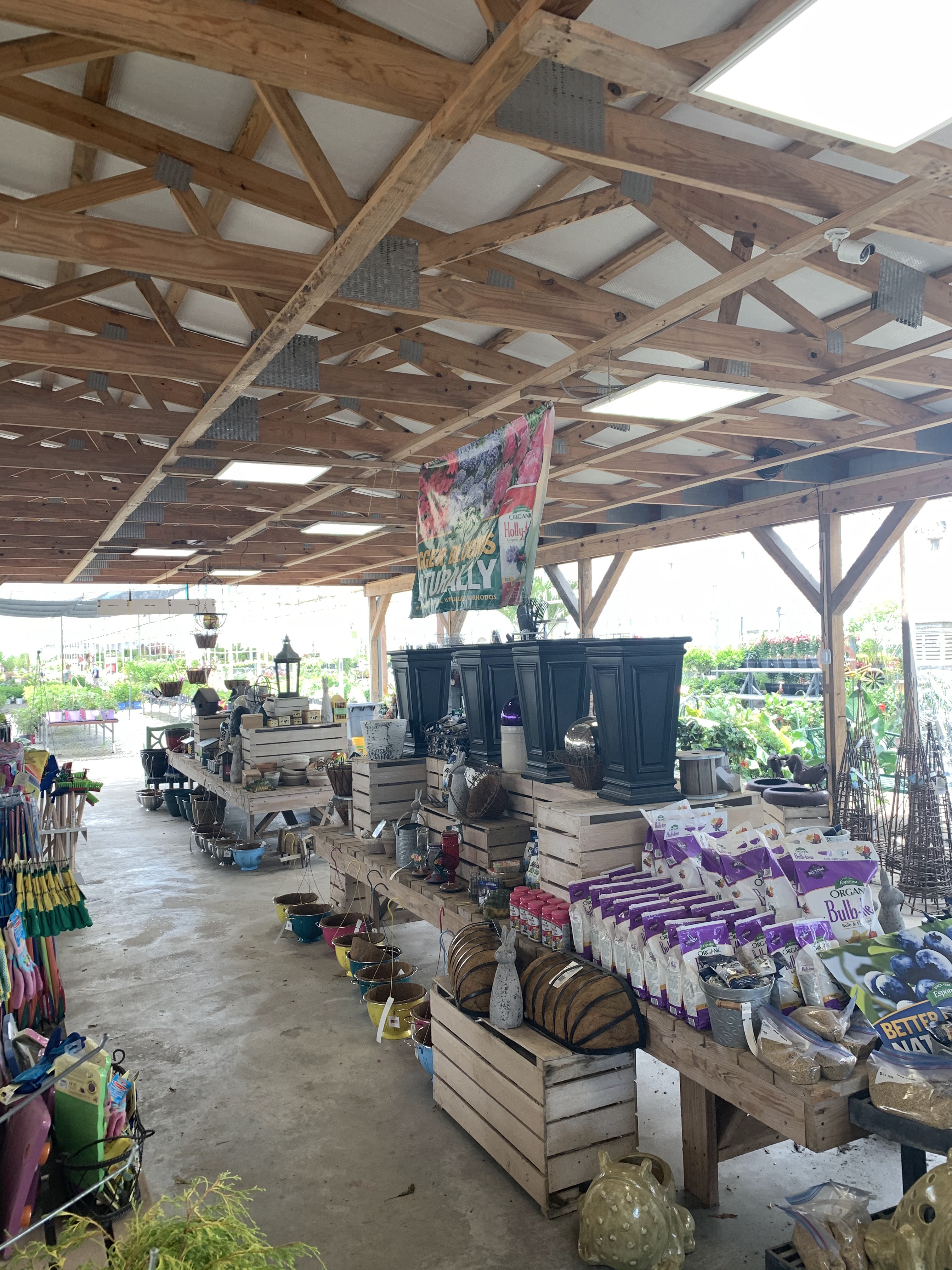 Sanders Nursery & Distribution