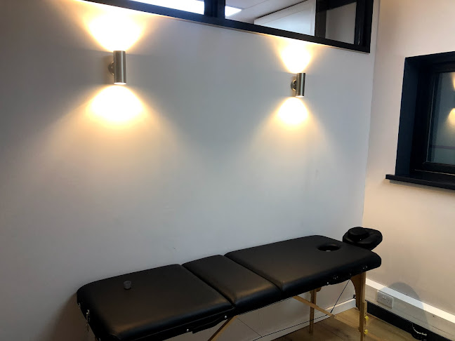 RE-X Health and Wellbeing - Physical therapist