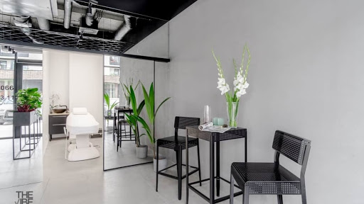 DEYNEKA UNISEX BEAUTY SPACE - SALON KOSMETYCZNY MOBILNY