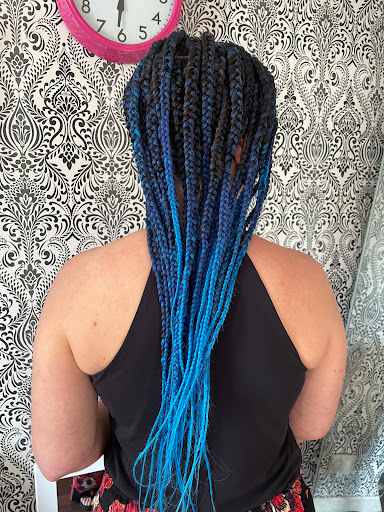 Naz HairRetreat - Thumbnail