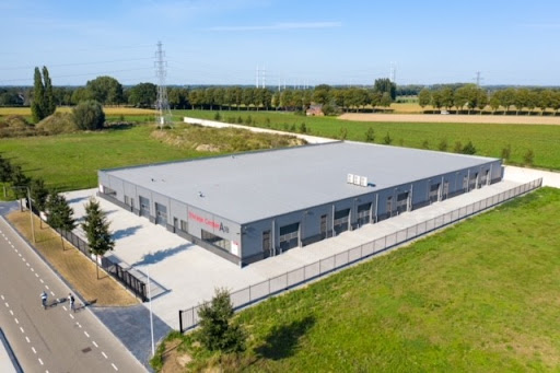 Storage Center A18 - Thumbnail