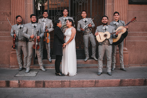 Mariachi México vive El Mariachi Mas Alegre De Slp