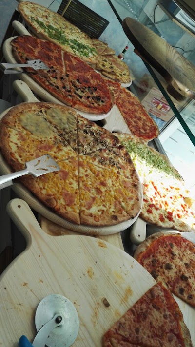 Pizza E Love