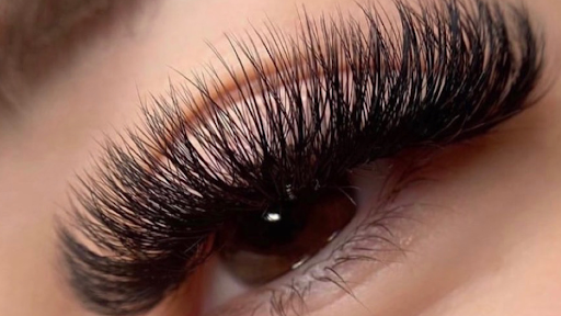 Lush Lashes & Brow Beauty - Thumbnail