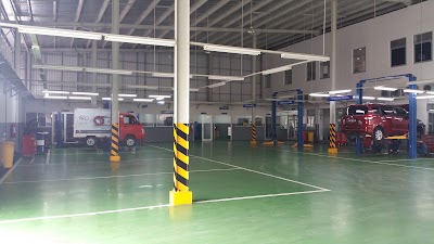 Photos of Dealer Suzuki Madiun