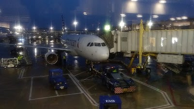 American Airlines departure terminal ronald reagan national airport