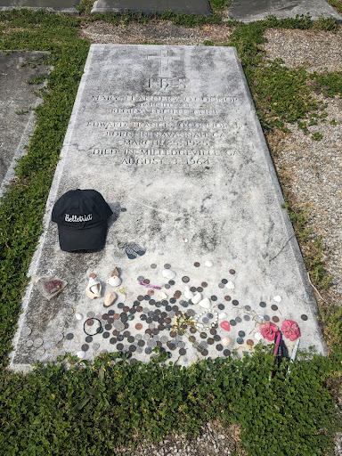 Flannery O’Connor Grave