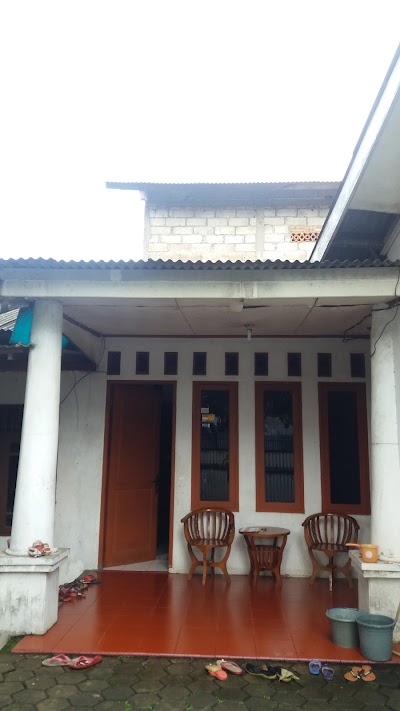 Photos of Aulia Salon / Bunga Mawarani Aulia