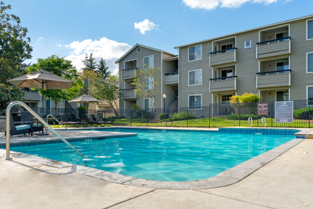 Redmond Hill Apartments