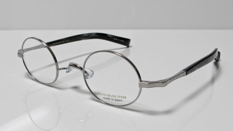 オプティコ モダ