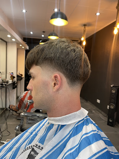The Premium Barbershop - Thumbnail