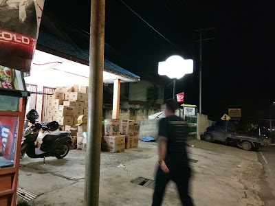 Photos of Hendra Mart