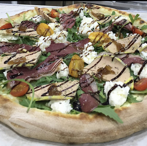 https://www.rockpizza.fr/?utm_source=gmb