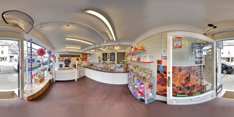 Roly's Fudge Pantry Stratford-upon-Avon photo 2
