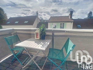 Photo n°25 de Rose-Marie Tesse - IAD Immobilier Vaucresson à Vaucresson (Agent immobilier)