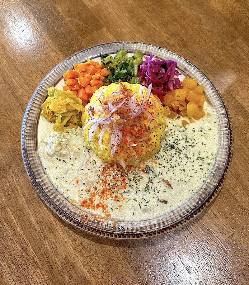 ヒロカリー 沖縄スパイスカレー / Okinawa Spice Curry HiroCurry