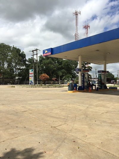 Photos of Servicentro Miralvalle.