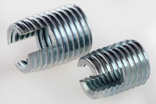 FAVACOUTIQ VISSERIE BOULONNERIE FIXATIONS