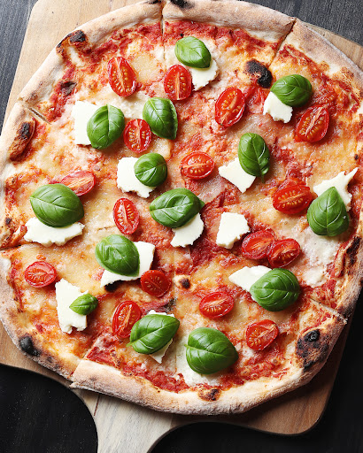 Pizza 83 - Visual