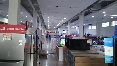 Electronics Store