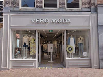 VERO MODA , Holland(+31 303 4178) Netherlands