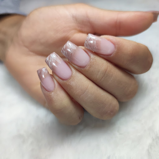 L'atelier d'Inès - Ongles et beauté - Thumbnail