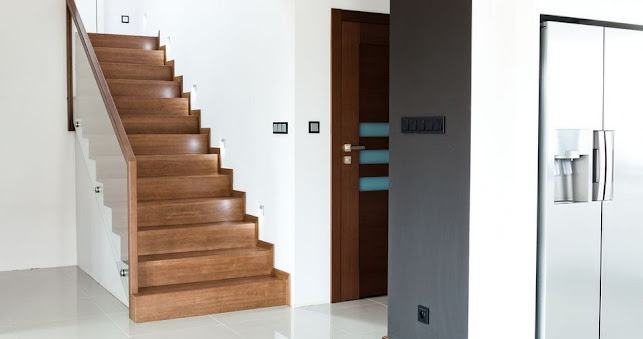 Opinii despre Schody drewniane Rzeszów - Producent schodów i galanterii drewnianej JACHNA în Rzeszów - Stolarz