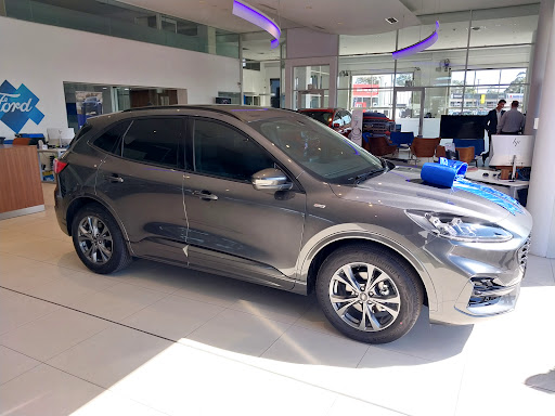 Peter Warren Smithfield Service Centre Gallery - Australia