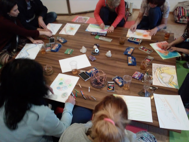 Хладилника, бул. „Никола Й. Вапцаров“ №17, 21, 1407 София