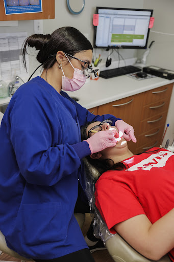 Danbury Smiles - George L Landress, DDS, MAGD