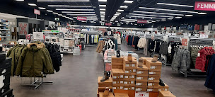 Photo n°2 de Degriffstock Morestel à Morestel (Magasin de vêtements)