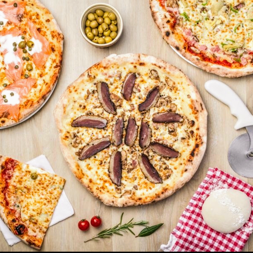 Photo 6 - Pizza Verone food truck pizza