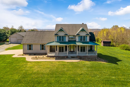 Taylor Zickefoose - Realtor, Towpath Properties LLC